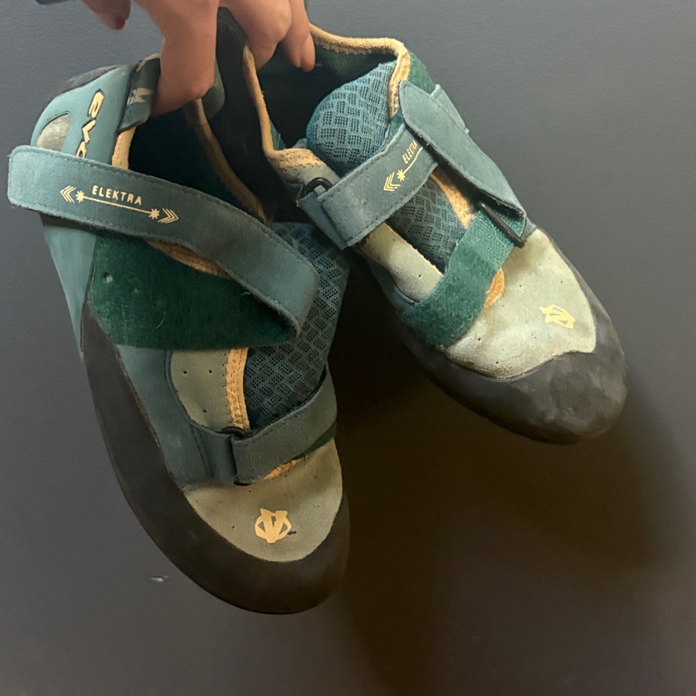 Elektra Green and Black Climbing Shoes
